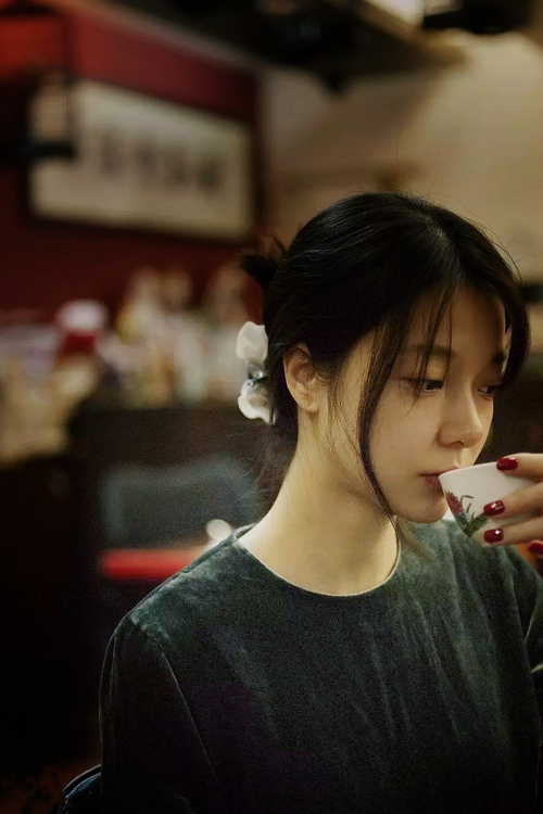 华体会在线下载-史上最“清晰”的持球突破之一：蒂伊在对手防守下，连续运球华丽过人！