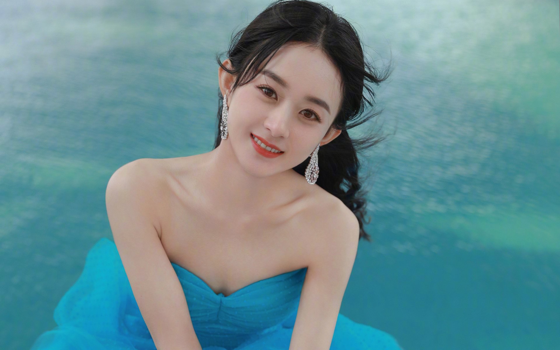 华体会app安装-校园足球联赛火热进行，激发学生兴趣，开展校园足球赛的好处