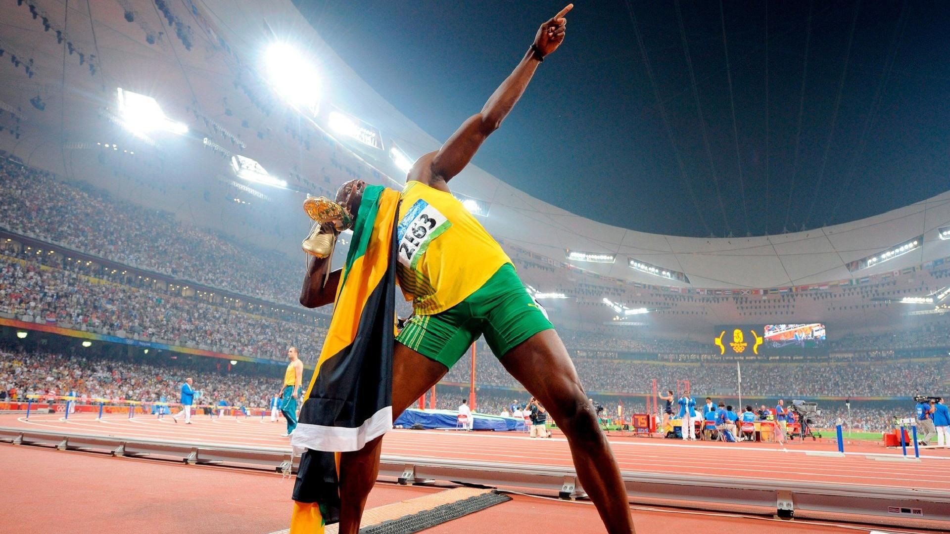 足球外交:比赛如何促进国家间友谊?,足球如何互相协作